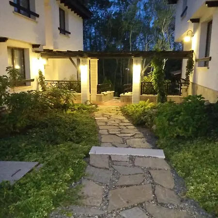 Apartment Oasis & 2, *
