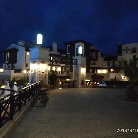 Apartment Oasis & 2, Lozenets