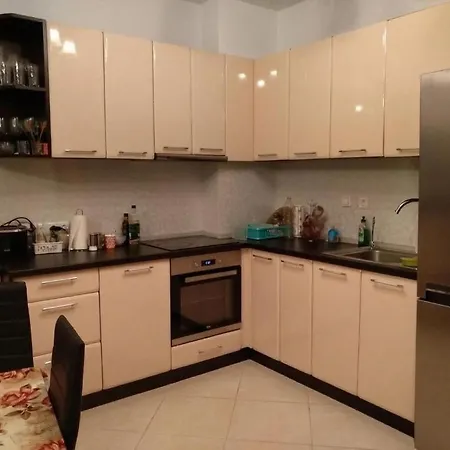 Oasis & 2, Apartment Lozenets